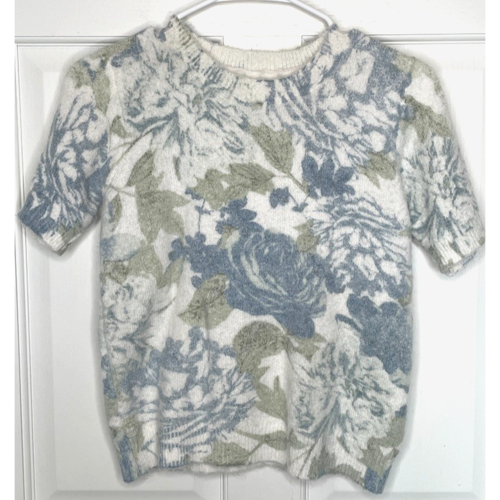 Joie Women's Soft Fuzzy Floral Sweater Sz S Short Sleeve Pastel Feminine Cottage - Picture 1 of 8